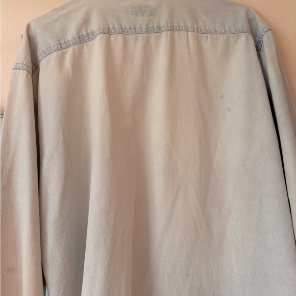 Lot of 2 Chambray Shirts – Men’s XL – Distressed / Workwear / Worn-In - Picture 12 of 15